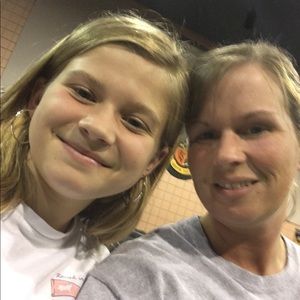 Meet your Posher, Lori